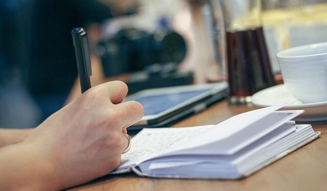 هستی، داستانی از شیرین پارسی